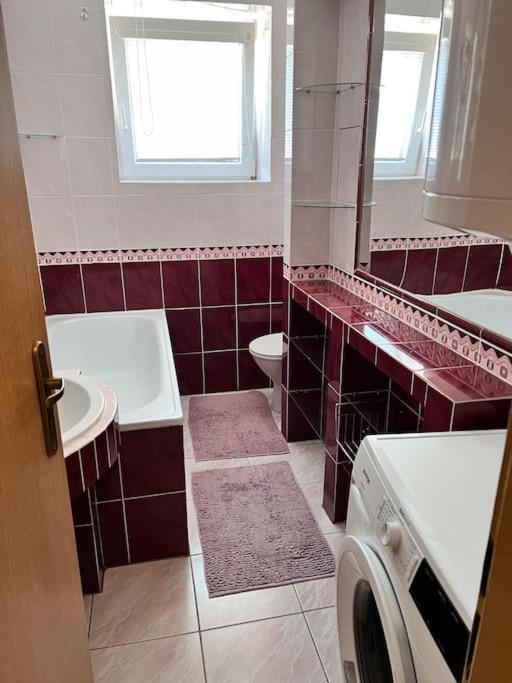 Prijemne Ubytovanie Apartment Kosice Ngoại thất bức ảnh